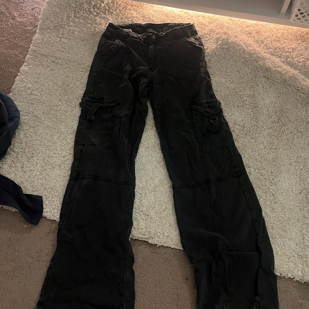 American Eagle Black Cargo Pants